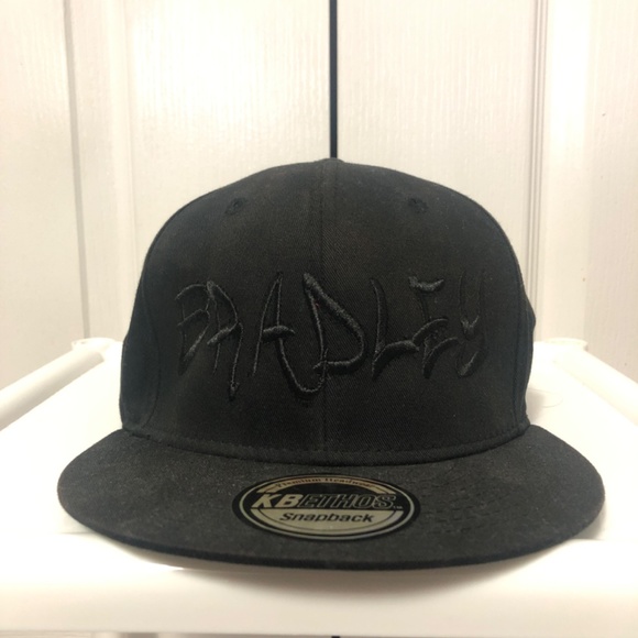 Custom "Bradley" Snapback - Picture 1 of 3